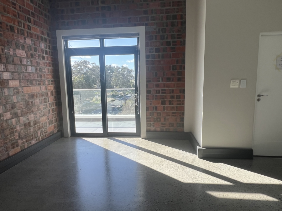 To Let Commercial Property for Rent in Paardevlei Western Cape